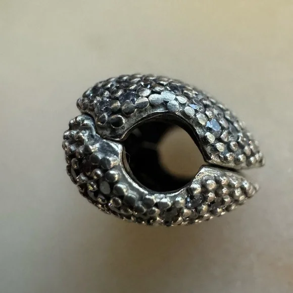 Pandora 925 Sterling Silver Open My Heart Clip w/ Clear CZ Stone - Picture 8 of 9
